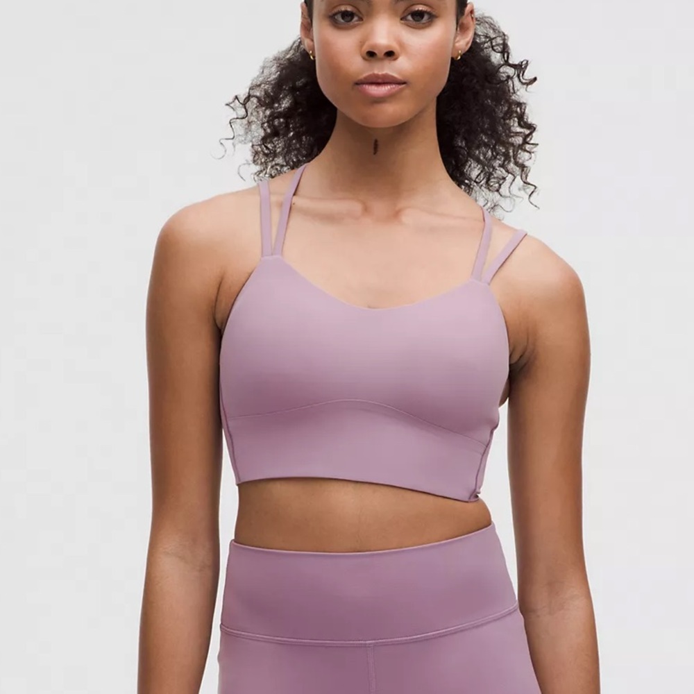 NWT Lululemon longline like a cloud bra. Size 10-B/C cup.